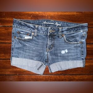Women’s size 8 American Eagle denim shorts